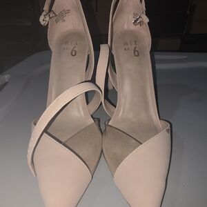Mix No. 6 Women's Cream Heels